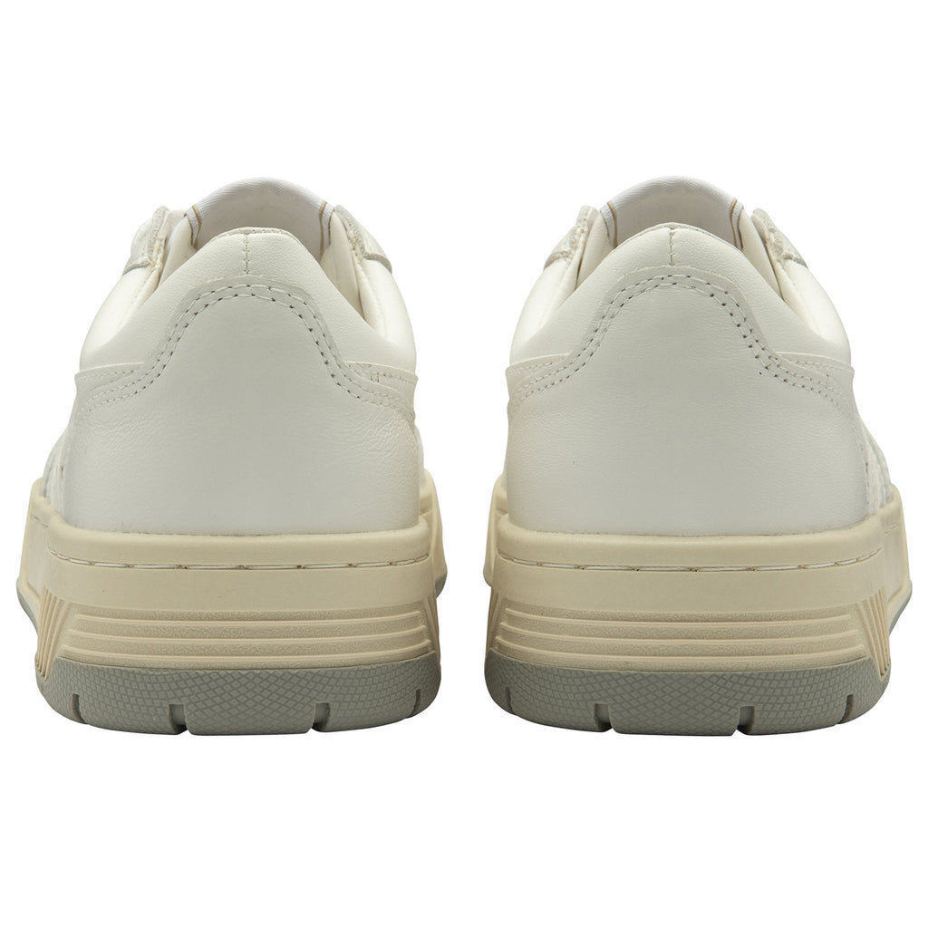 The heels of two white Gola sneakers with beige soles are shown against a white background.