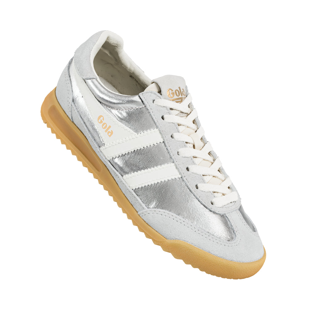 Gola Harrier trainer in silver with white stripes and a gum sole
